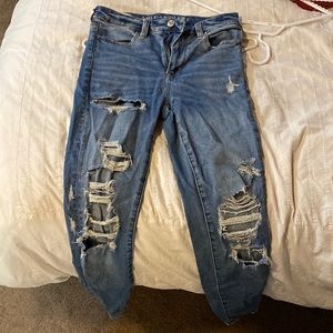 American eagle ripped skinny jeans